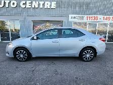 2017 Toyota Corolla LE Sedan - Photo 2
