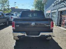 2016 Ram 1500 Laramie Crew Cab 4x4 - Photo 4