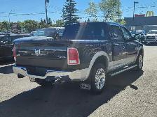 2016 Ram 1500 Laramie Crew Cab 4x4 - Photo 5