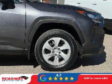 2025 Toyota RAV4 LE - Photo 3