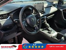 2025 Toyota RAV4 LE - Photo 10