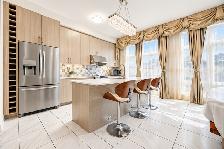 OCT/NOV - 3 Bed   Den / 4 Baths Townhouse Near 400/Major Mack