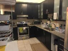 room for rent near York University - Photo 4