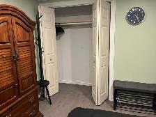 $500/$775 private females only, available today. all inclusive - Photo 5