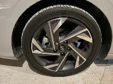 READ THE AD.2024 HYUNDAI ELANTRA HYBRID LUXURY HEV 4DR$30,900.00 - Photo 9