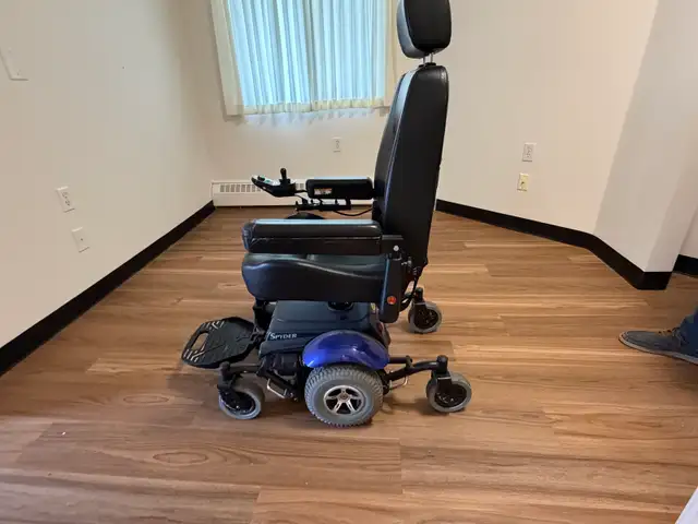 Eclipse Spyder power chair