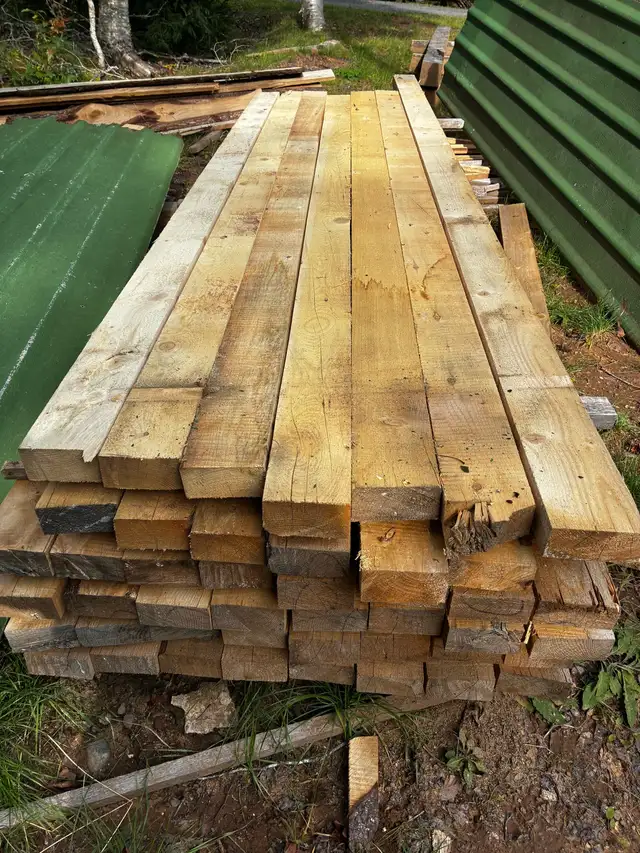 lumber. spruce studs