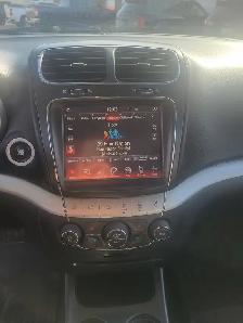 Selling a meticulously maintained, fully loaded 2015 Dodge Journ - Photo 6