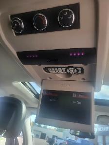 Selling a meticulously maintained, fully loaded 2015 Dodge Journ - Photo 9