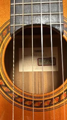 Yamaha CG-120 Vintage Classical Nylon-String Guitar w/ Hard Case - Photo 3