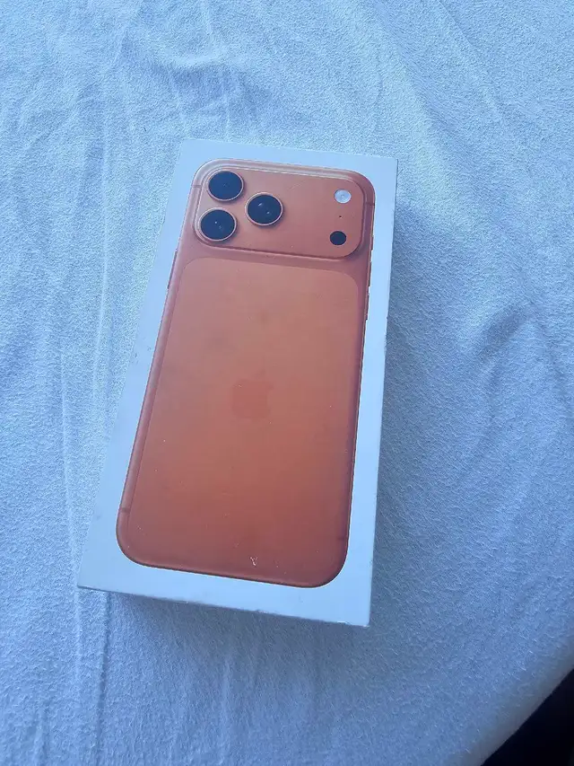 Apple iPhone 17 Pro Max BOX ONLY