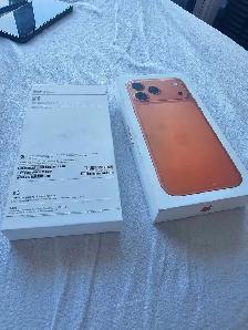 Apple iPhone 17 Pro Max BOX ONLY - Photo 2