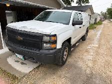 2014 Chevrolet Silverado 4x2 Saftied 246,000 kms