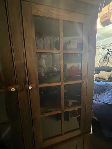Antique Corner Hutch Display Cabinet - Photo 5