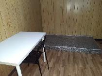 One large room for rent in a basement apartment - Photo 6