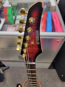 Yamaha ERG121C-PF Electric Guitar - Photo 2