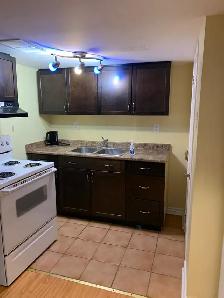 Cozy Semi-Furnished Studio Apartment  — Private Entrance — For - Photo 3