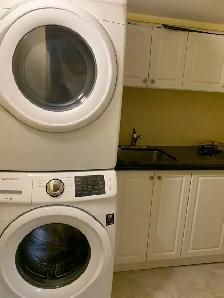 Cozy Semi-Furnished Studio Apartment  — Private Entrance — For - Photo 9