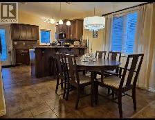 2 Bdrm Main Floor Suite or 2 Bdrm Basement Suite, Near U of L - Photo 2