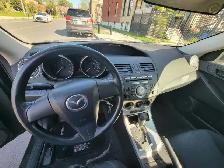 Mazda 3 2011 GX – 126 000 km – Très fiable – Hatchback 2.0L - Photo 9