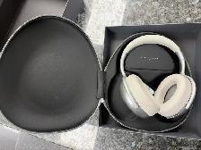 KEF Mu7 Noise Cancelling Over-ear Wireless Headphones - Photo 2