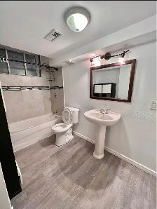 Amazing 2 Bedroom and 1 Bath Unit for Rent - Photo 7