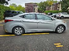 Hyundai Elantra 2014 Manuelle - Photo 2