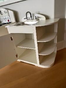 POTTERY BARN Retro White Kids Play Kitchen - Photo 9