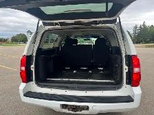2012 Chevrolet Suburban 2500 - Photo 5