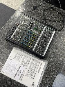Mackie ProFX8 V2 Mixer - Photo 2