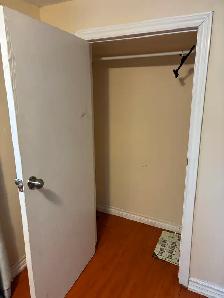 Private Basement Room for Rent from November 1 in Scarborough - Photo 3