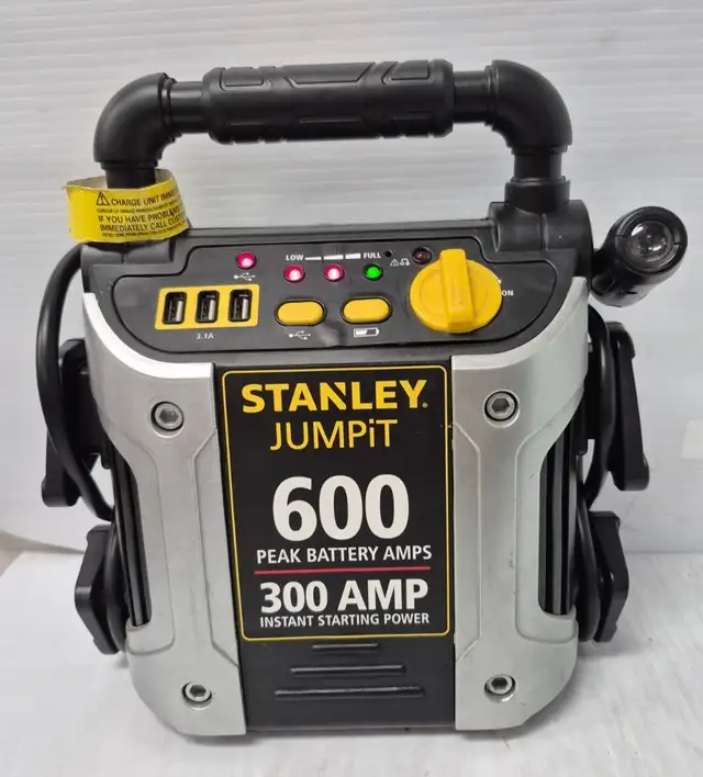 (N9747930) Stanley J309 Car Battery Booster