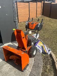 snow removing machine - Photo 2