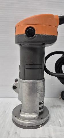 (N9747680) Ridgid R2400 1/4' Variable-Speed Router - Photo 5