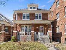 Beautiful 2 bedrooms, 1 bath lower level unit utility included