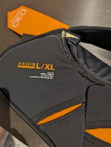 Aegis Interceptor Pro Goalie Neck guard size L/XL for sale. New - Photo 2