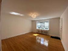 Renovated one bedroom plus den - Bloor West Village ( - Photo 5