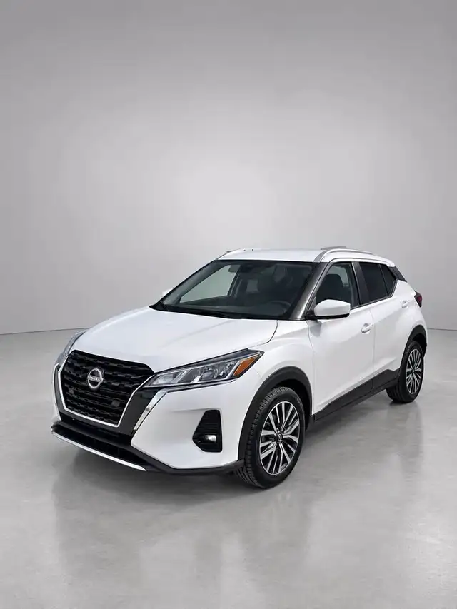 2022 Nissan Kicks SV