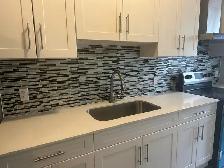 Modern, Spacious 2-Bedroom Apartment King and Richmond - Photo 2