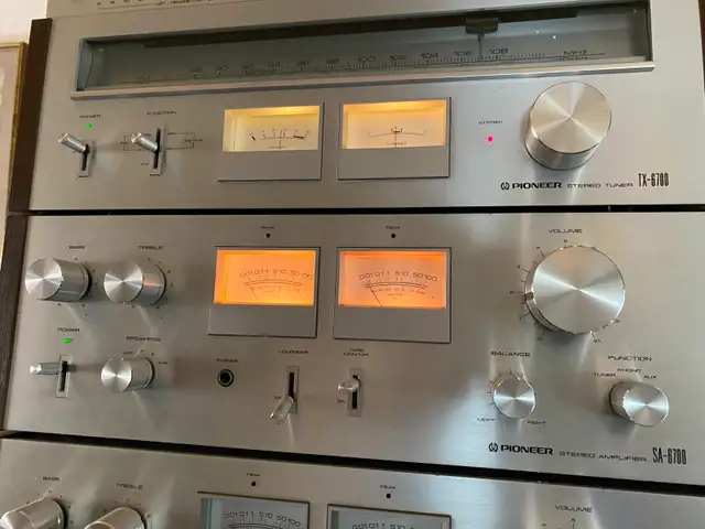 VINTAGE 70'S PIONEER AMP &TUNER:
