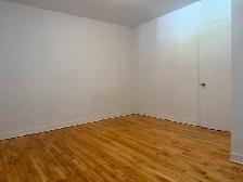 Beautiful 4 1/2 available in LaSalle - Photo 4