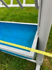 HORSE FEEDER - Photo 2