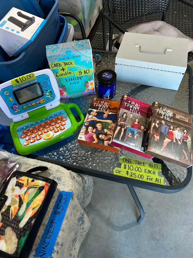Garage Sale 10:00-6:00