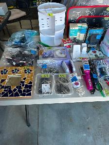 Garage Sale 10:00-6:00 - Photo 4
