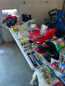 Garage Sale 10:00-6:00 - Photo 5