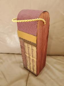 BELLE BOITE CADEAU MAUVE EN BOIS 14'HAUTx5'x5' AUTOUR: $10.00 - Photo 2