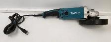 (9920932) Makita GA7050 Grinder