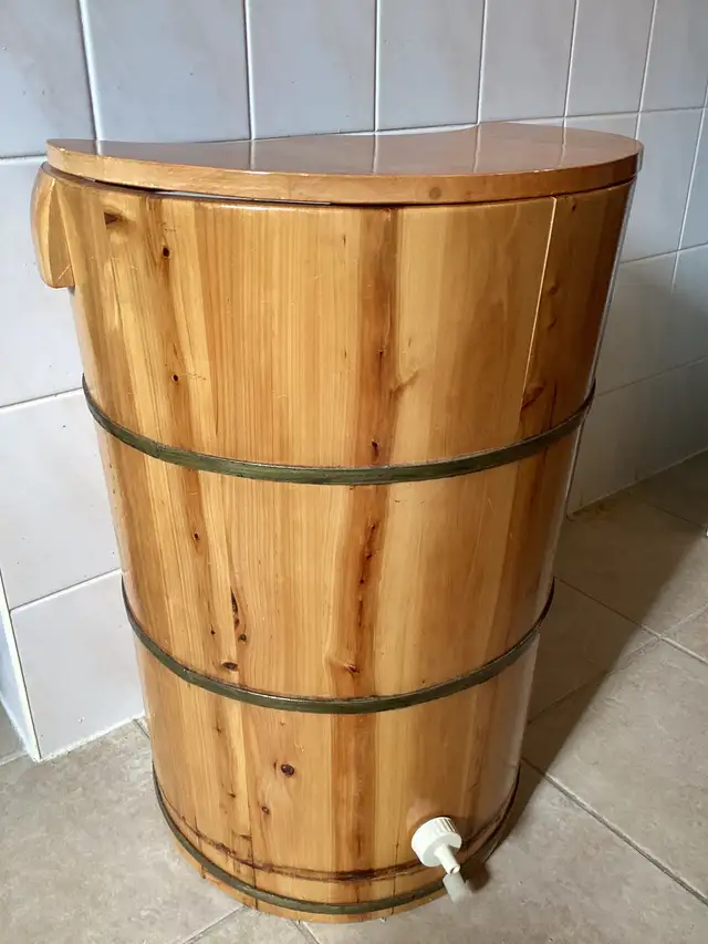 Real Wooden Foot & Knee Spa Machine $180