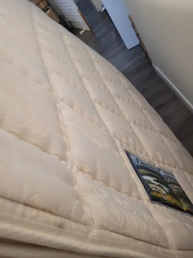 Queen pillowtop mattress, gently used