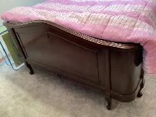 Antique Sleigh Double Bed & Dresser - Photo 7
